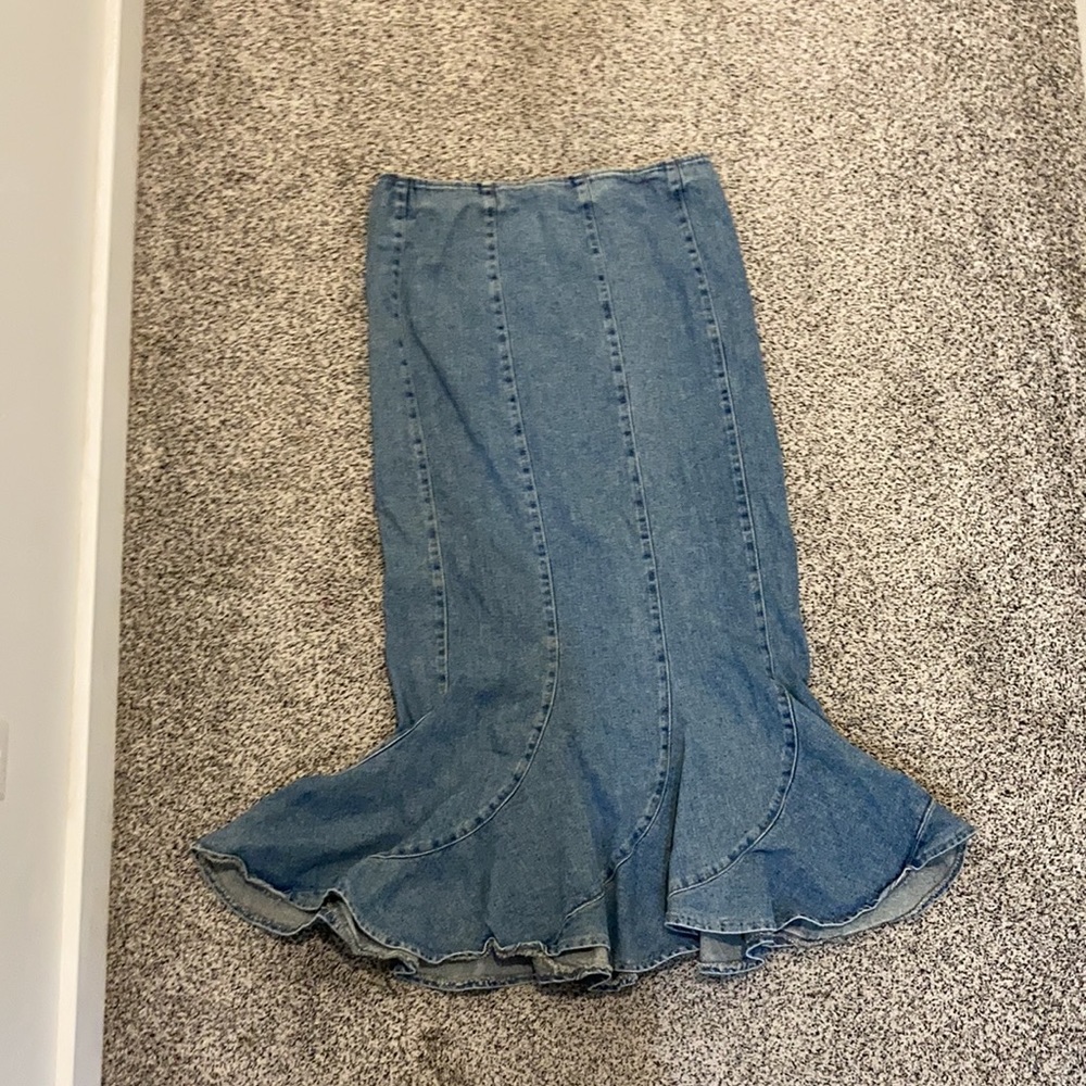 Newport News jeanology vintage Flared mermaid Jean skirt